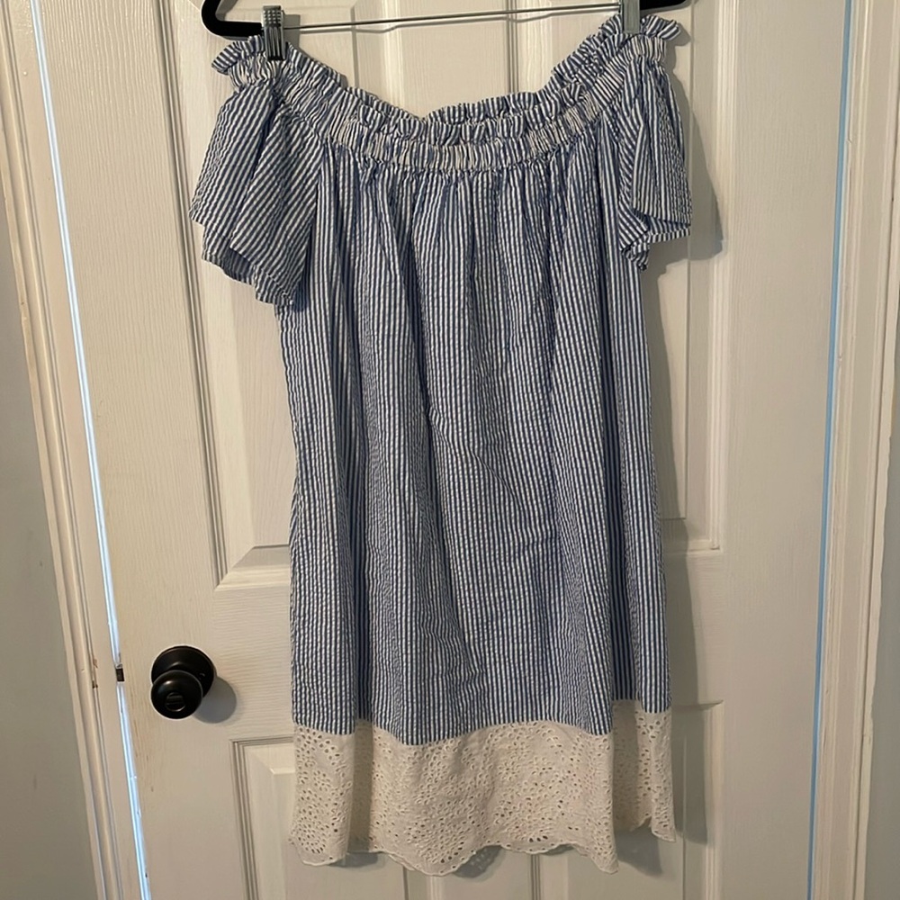 Women’s off the shoulder dress